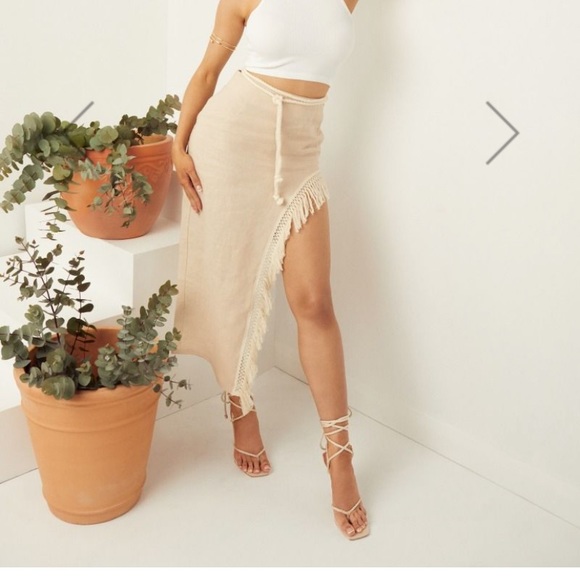 NWT Dula the Label no. 4 linen thigh slit with fringe midaxi skirt & rope belt - Picture 2 of 15